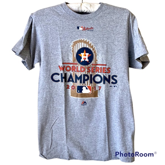Houston Astros World Series Champions 2017 Tshirt Trophy MLB Size Small - Picture 1 of 13